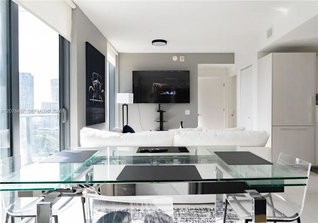 5 of 40 - 501 Ne 31st Street #1209, Miami, FL