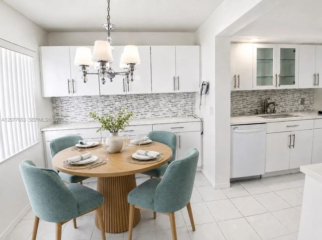 3 of 26 - 12601 Sw 13th Street #315g, Pembroke Pines, FL