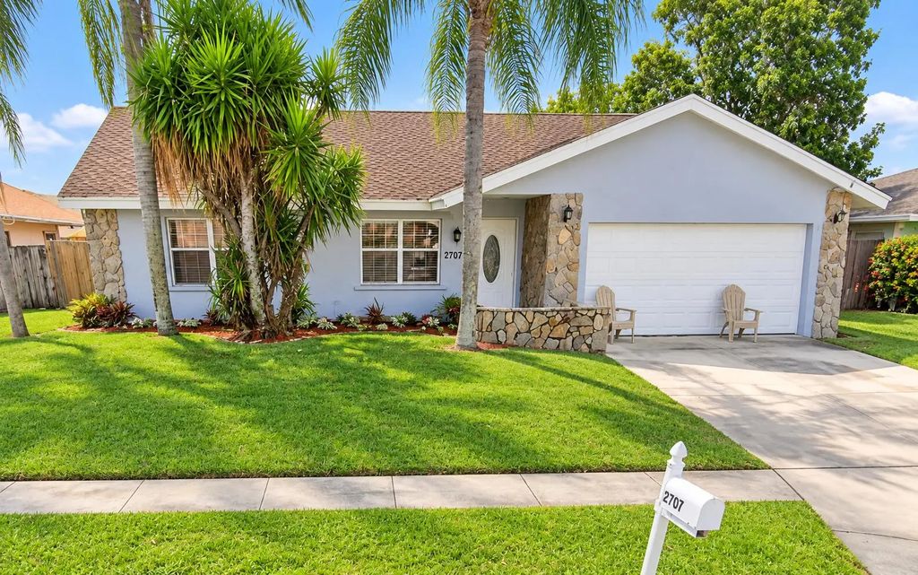 2707 Starwood Circle, West Palm Beach
