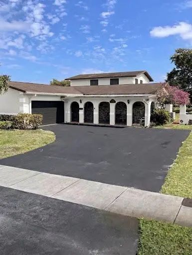 2320 Nw 30th Way, Fort Lauderdale