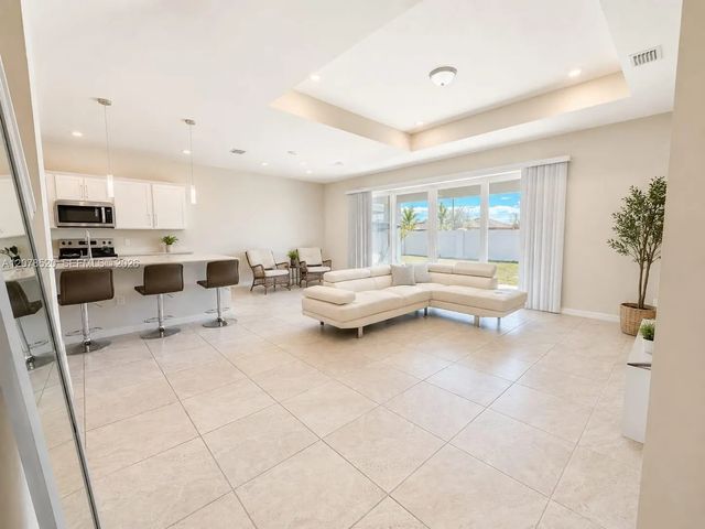 3 of 15 - 3078 Norcott Drive, Davenport, FL