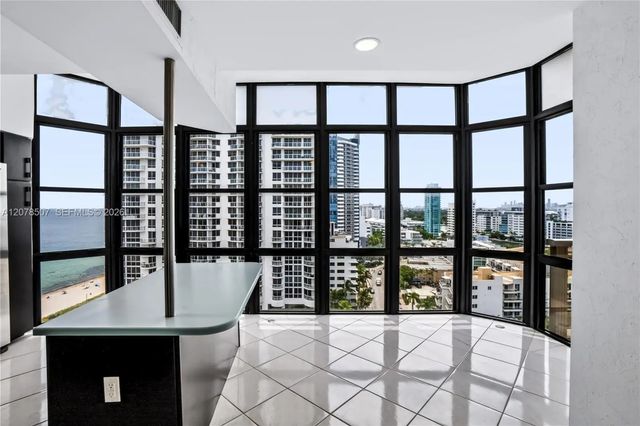 2 of 85 - 6423 Collins Avenue #1702, Miami Beach, FL