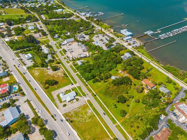 5 of 18 - 1654 N Central Avenue, Sebastian, FL
