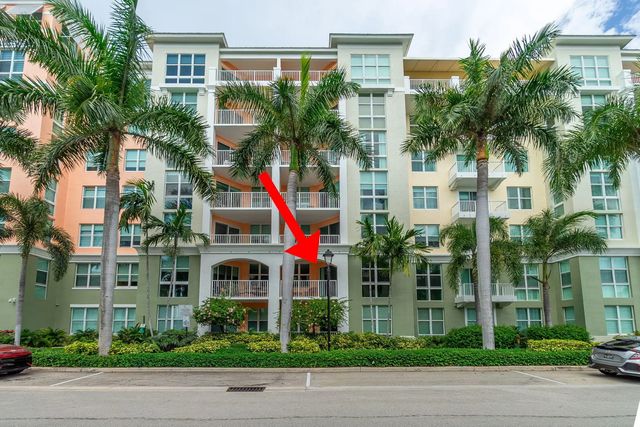804 E Windward Way #211, Lantana