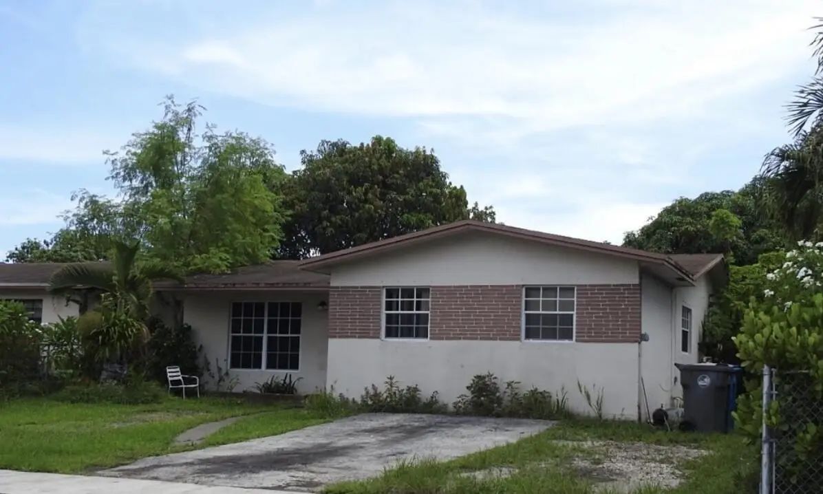 5620 Sw 37th Street, West Park