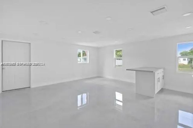 5 of 23 - 655 Sw 5th Street, Homestead, FL