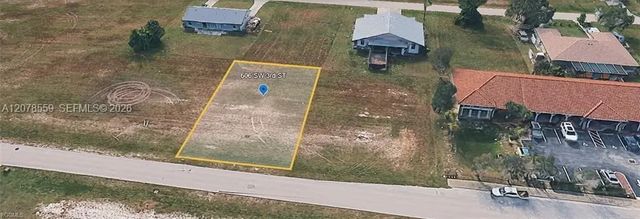 2 of 3 - 606 Sw 3rd Street, Cape Coral, FL