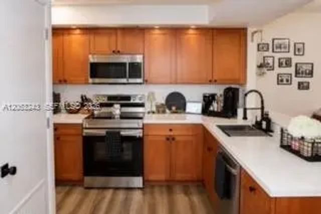 5 of 17 - 8520 Sw 212th Street #305, Cutler Bay, FL