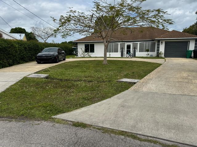 1691 Se Goucho Avenue, Port St. Lucie
