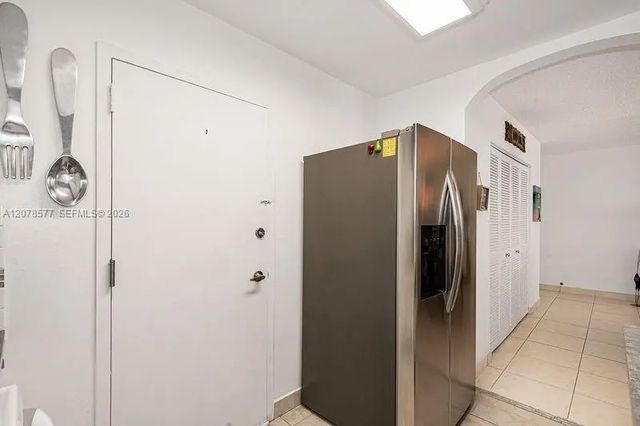 5 of 30 - 17800 Atlantic Boulevard #203, Sunny Isles Beach, FL