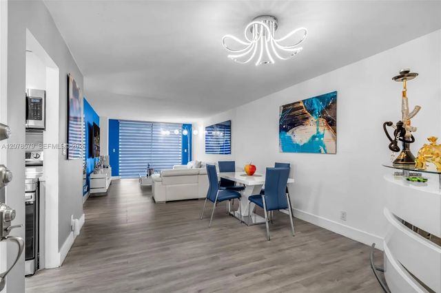 3 of 34 - 1825 W 44th Place #401, Hialeah, FL