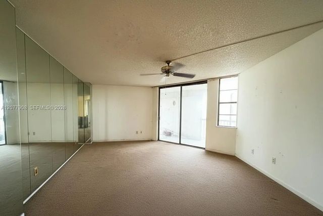 5 of 20 - 20500 W Country Club Drive #818, Aventura, FL