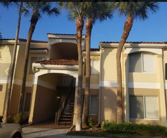815 W Boynton Beach Boulevard #16-104, Boynton Beach