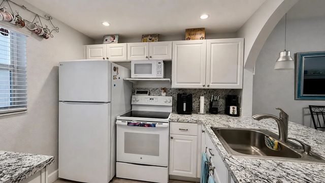 2 of 47 - 9480 Poinciana Place #201, Davie, FL
