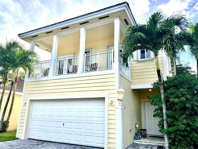 396 Ne 33rd Terrace, Homestead