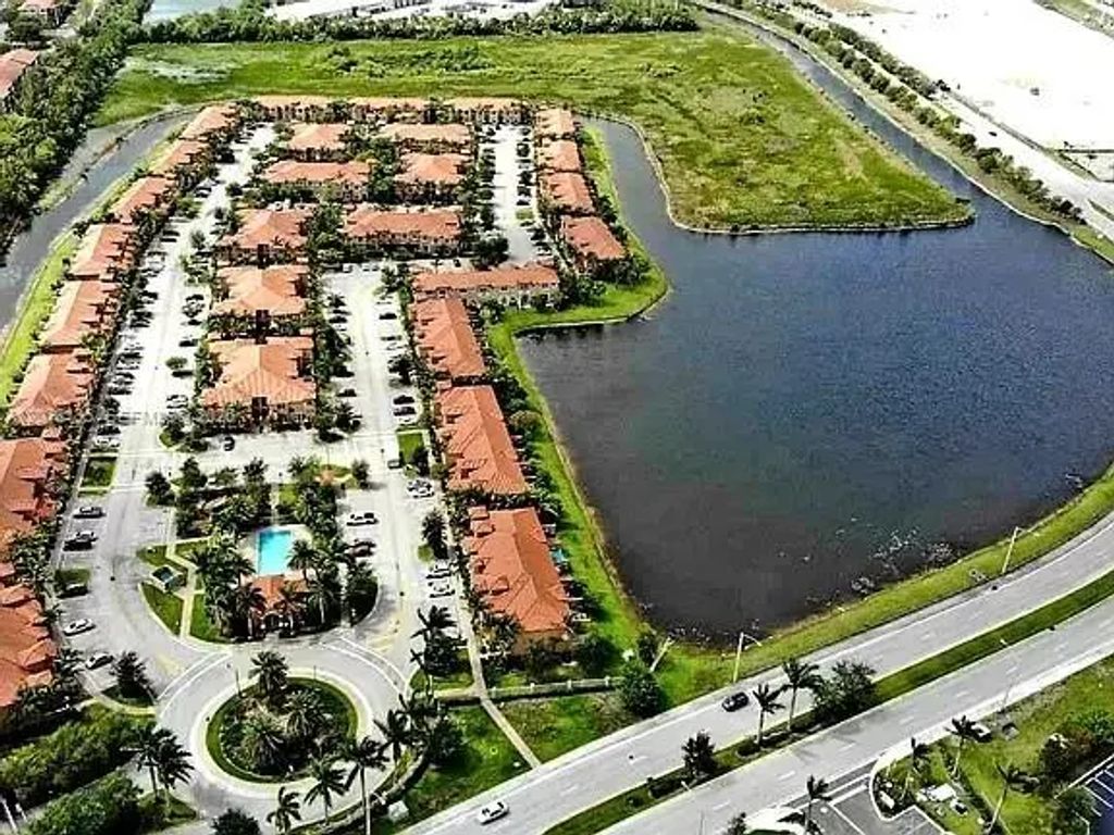 14377 Sw 11th Street #2610, Pembroke Pines