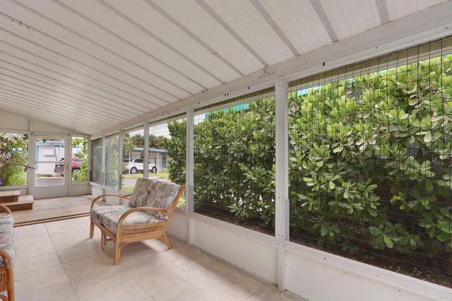 4 of 25 - 4752 Ne Blue Heron Lane, Jensen Beach, FL