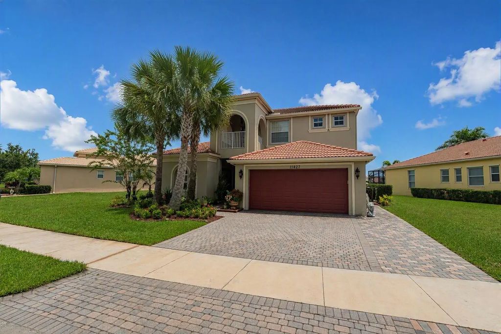 11427 Sw Kingslake Circle, Port St. Lucie