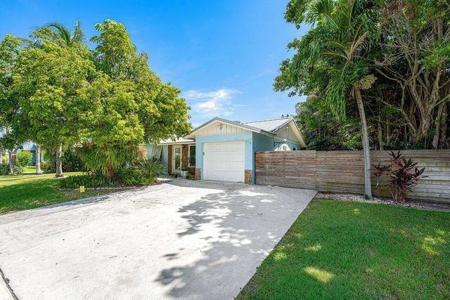 612 Nw 7th Court, Boynton Beach