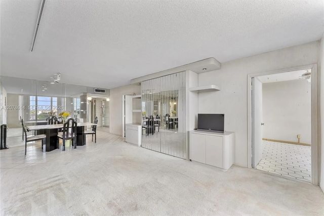 2661 S Course Drive #805, Pompano Beach