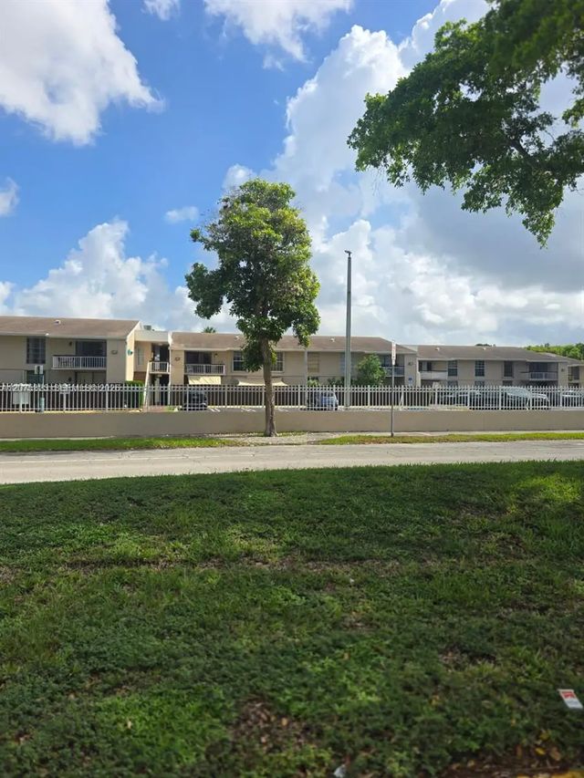 4 of 21 - 13791 Sw 66th Street #258e, Miami, FL