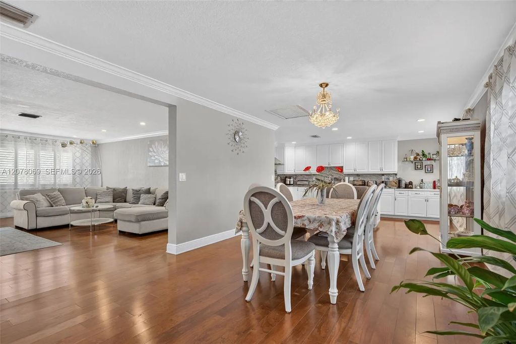 329 Se 3rd Street #501t, Hallandale Beach