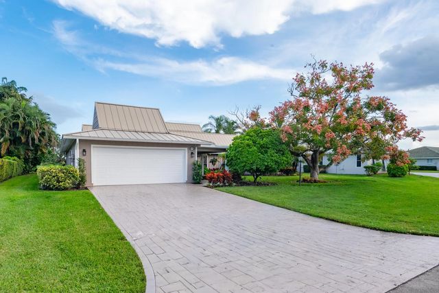 2 of 47 - 3333 Se Fairway E, Stuart, FL