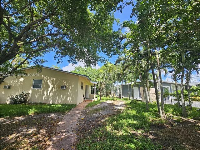 3 of 21 - 3451 Nw 2nd Street, Lauderhill, FL
