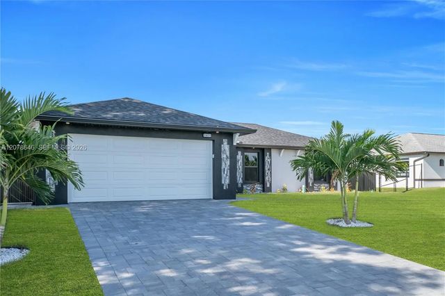 2021 Ne 24th Terrace, Cape Coral