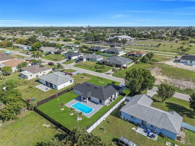 5 of 32 - 2021 Ne 24th Terrace, Cape Coral, FL