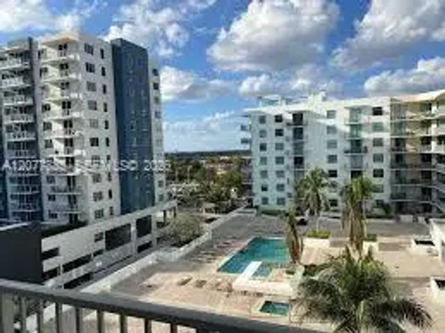 140 S Dixie Highway #1016, Hollywood
