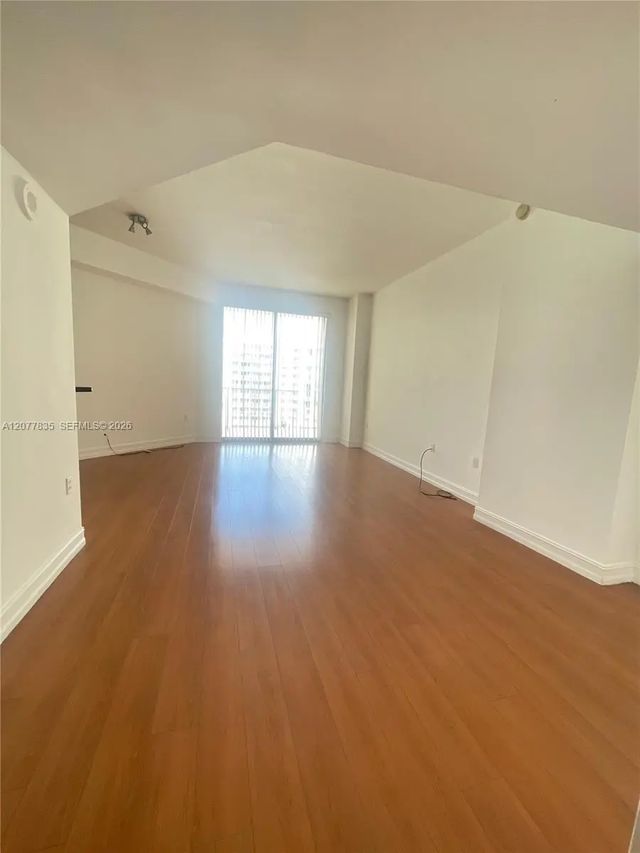 4 of 17 - 140 S Dixie Highway #1016, Hollywood, FL