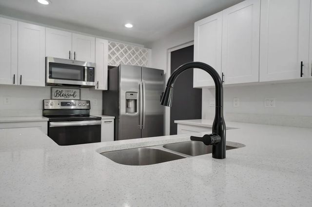 2 of 33 - 230 Ponce De Leon Street, Royal Palm Beach, FL