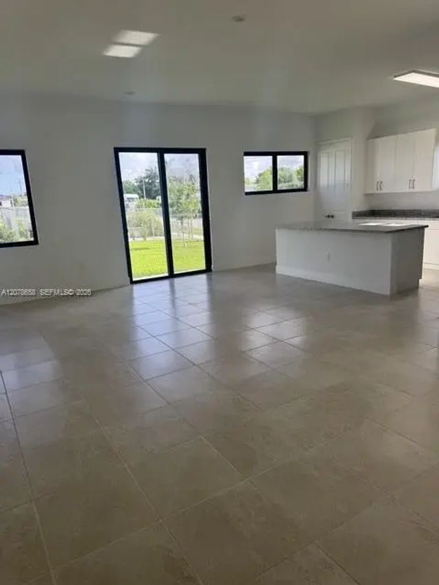 4 of 27 - 18903 Sw 317th Terrace, Homestead, FL