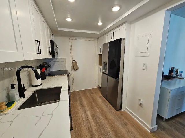 18061 Biscayne Boulevard #1602, Aventura