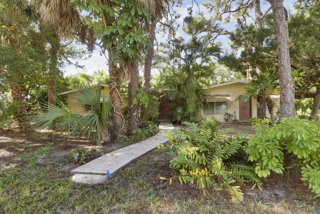 4 of 43 - 142 2nd Street, Jupiter, FL