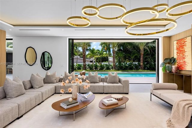 5 of 82 - 6200 Sw 123rd Terrace, Pinecrest, FL