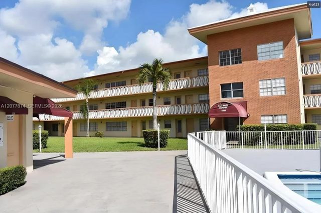 3 of 15 - 1885 Ne 121st Street #16, North Miami, FL