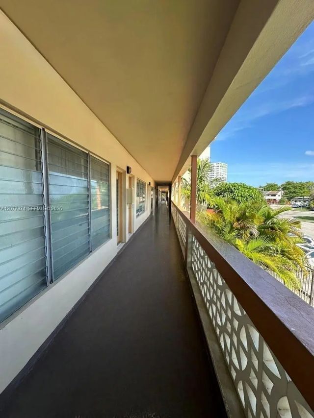 4 of 15 - 1885 Ne 121st Street #16, North Miami, FL