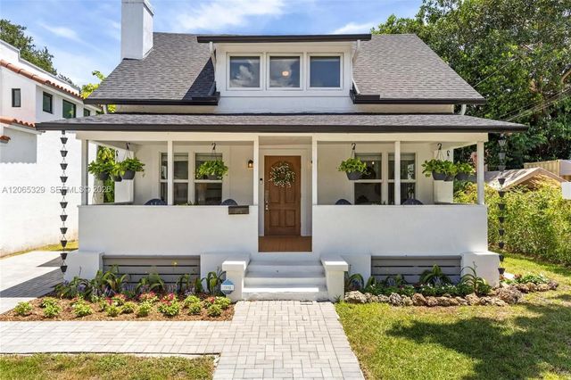 3 of 47 - 7121 Sw 63rd Avenue, South Miami, FL