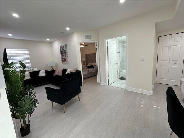 3 of 20 - 875 Nw 2nd Street, Miami, FL