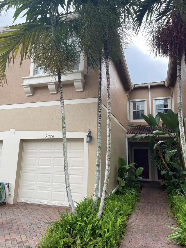 9076 Preston Place, Tamarac