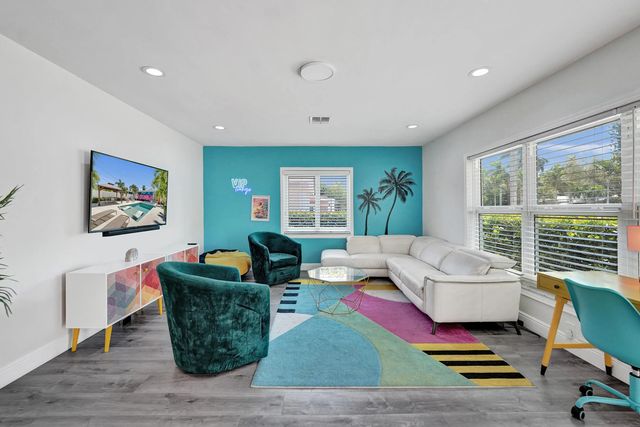 4 of 32 - 1535 Hollywood Boulevard, Hollywood, FL
