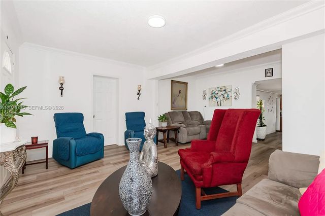4 of 34 - 359 W 35th Street, Hialeah, FL