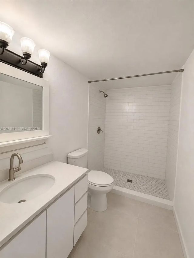 4 of 4 - 5055 Nw 7th Street #1004, Miami, FL