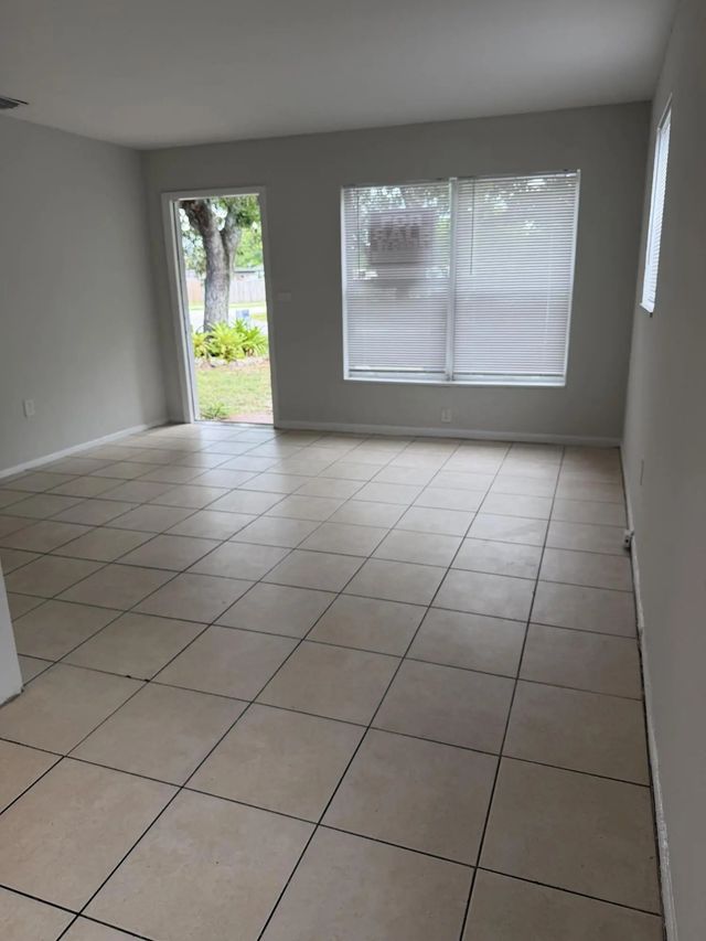 4 of 16 - 1501 N 70th Way, Hollywood, FL