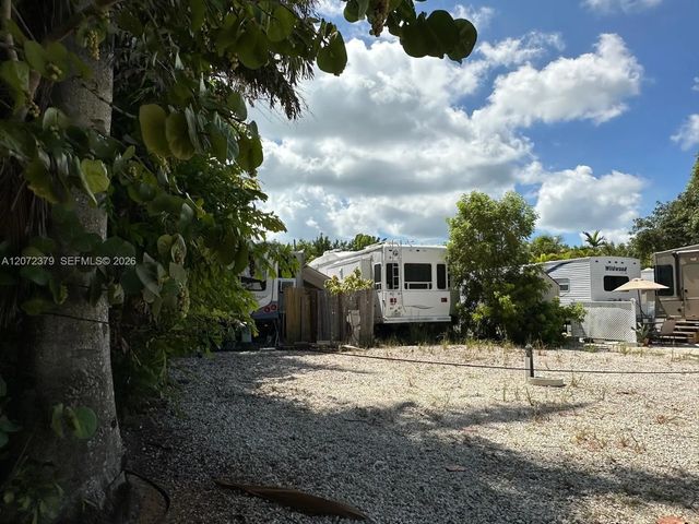 29859 Overseas Highway, Big Pine Key