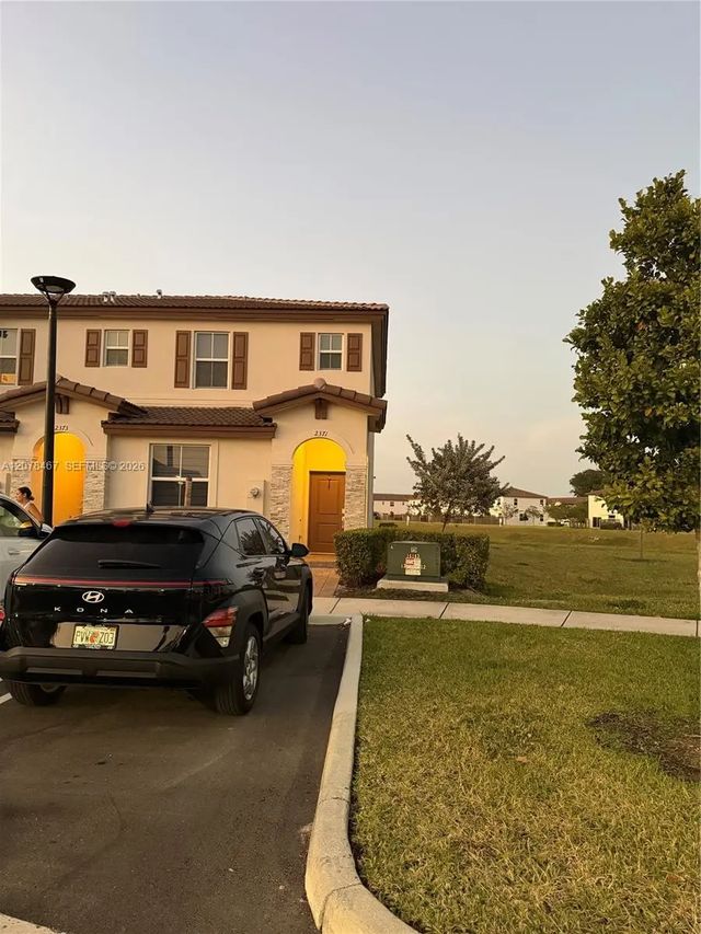 2 of 34 - 2371 Nw 122nd Terrace, Miami, FL
