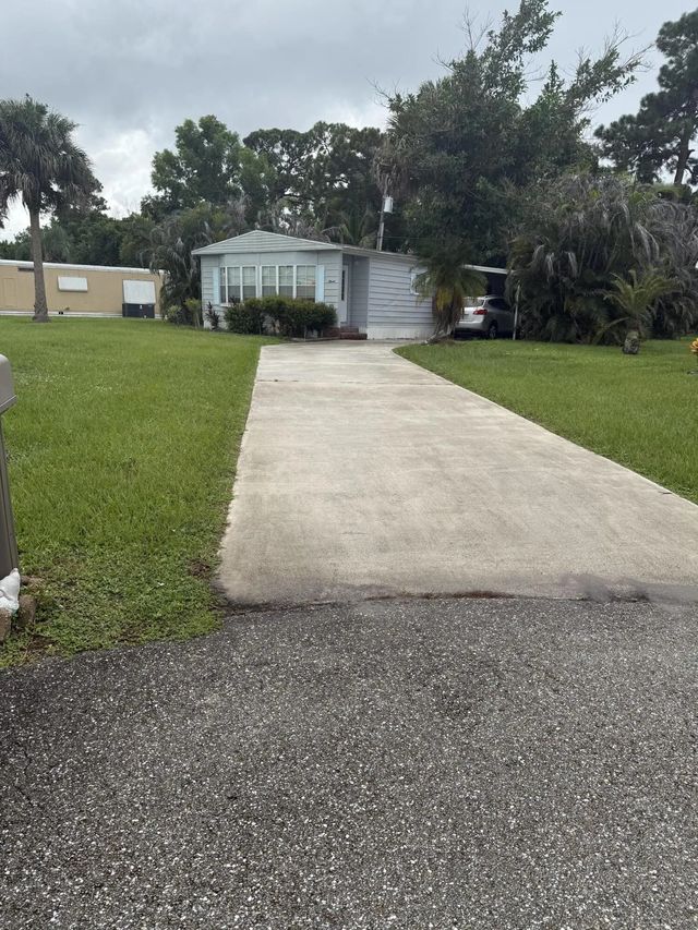 3 of 6 - 11 Se La Mesa, Port St. Lucie, FL