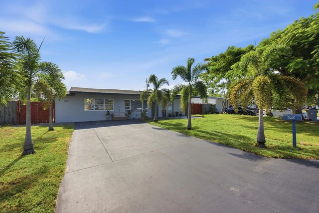 2 of 39 - 2610 Ne 8th Avenue, Pompano Beach, FL